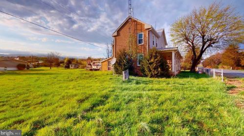 2221 Back Creek Valley Rd, Hedgesville WV  25427-6359 exterior