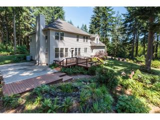 57330 Walker Rd, Scappoose, OR 97056-2129