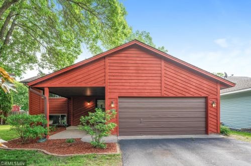 3218 Greenbrier St, Saint Paul MN  55127-5035 exterior