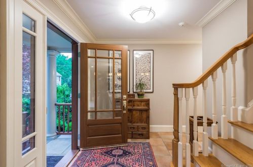 6 Sheldrake Rd, Greenwich, CT 06830-4623