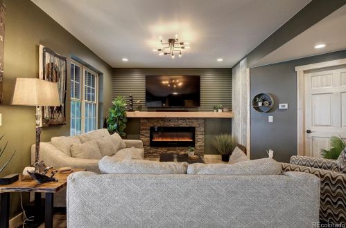 8335 Doubleheader Ranch Rd, Morrison CO 80465-2510 exterior