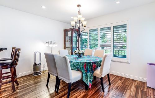 5255 Thorn Tree Ln, Irvine CA  92612-2346 exterior