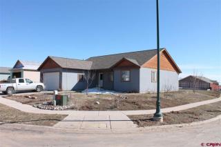702 Mississippi Dr, Vallecito, CO 81122-9879