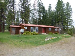 75506 Robinson Rd, Elgin, OR 97827-8237