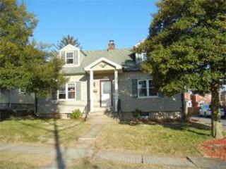 320 9th Ave, Bethlehem, PA 18018-5032