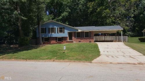 2834 Bretton Dr, Rex GA  30273-2016 exterior