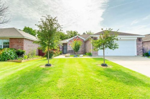 812 Arbol Verde Ct, Dallas, TX 75217-8086