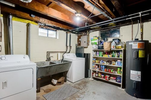 2120 Dorothy Ave, Saint Paul MN  55110-4718 exterior