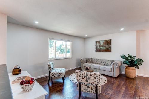 7243 Syracuse St, Englewood CO  80112-1745 exterior