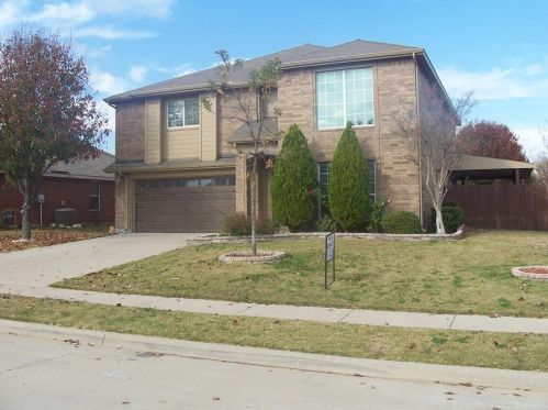 720 Pheasant Rd, Fort Worth TX  76131-8813 exterior