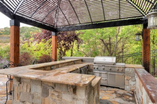 10188 Dimple Dell Ln, Sandy UT 84092-4505 exterior