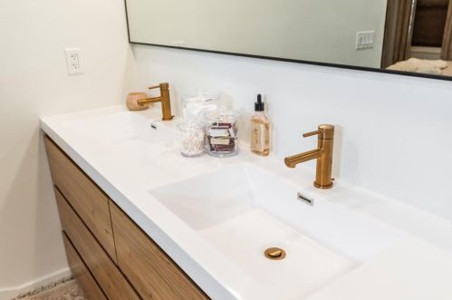 2334 Cortez Way, Atlanta GA  30319-3914 exterior