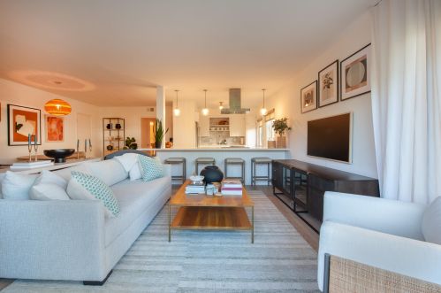 2633 State St, Santa Barbara, CA 93105-5509