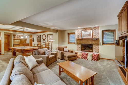 13684 Dunbar Way, Saint Paul MN  55124-5246 exterior