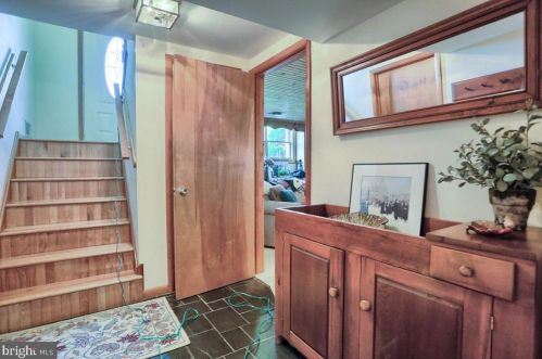 945 Cranes Gap Rd, Carlisle PA  17013-9677 exterior