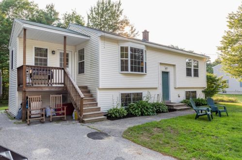 9 Poplar Cir, Lisbon, ME 04250-6037