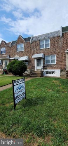 2951 Gilham St, Philadelphia, PA 19149-3019