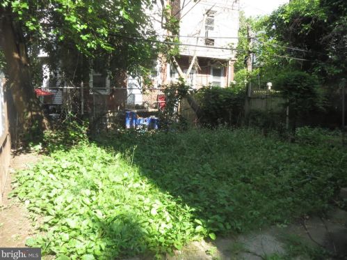 5130 11 St, Philadelphia PA 19147-1901 exterior