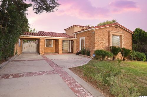 1410 Hillcrest Ave, Glendale, CA 91202-1506