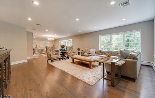 77 Pleasant Hill Rd, Dover NJ  07869-3568 exterior