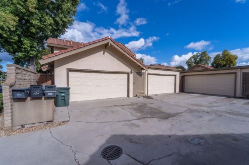 3548 Fawndale Dr, Modesto, CA 95356-2032