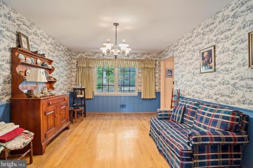 16 Severn Riv Rd, Severna Park MD 21146-4659 exterior