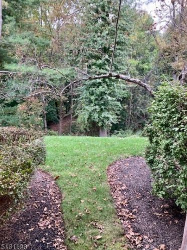 23 Westchester Ter, Annandale, NJ 08801-1626