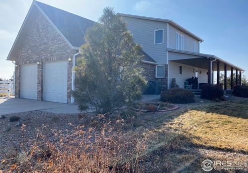 18 Pine Ln, Hoyt, CO 80654-7531