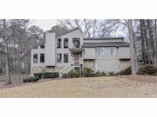 2831 Interlaken Dr, Marietta, GA 30062-5669