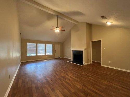 1627 Bonnie Lea Ln, Fresno, TX 77545-9514