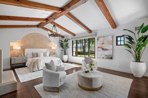 22 Black Falcon, Irvine CA  92603-0420 exterior