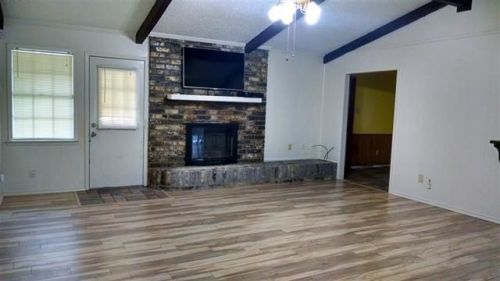 509 Pinewood Dr, Marshall, TX 75672-5815