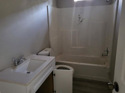 3411 Mclean St, Fort Worth TX  76103-2507 exterior