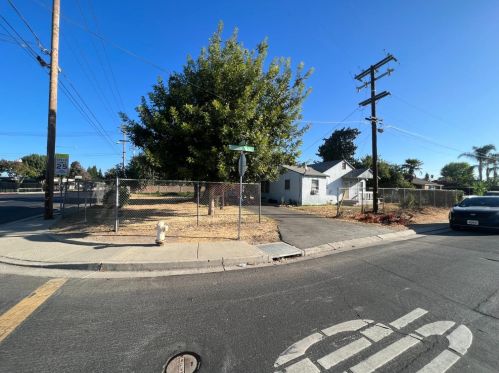 4943 Washington St, Salida, CA 95368-9461