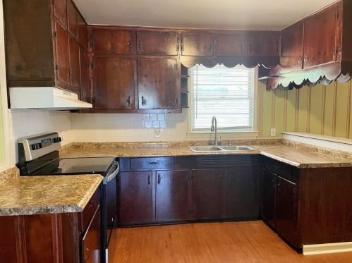 6666 Hwy 42, Rex GA 30273-2210 exterior