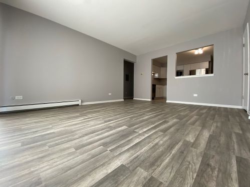 9356 Golf Rd, Des Plaines, IL 60016-1659
