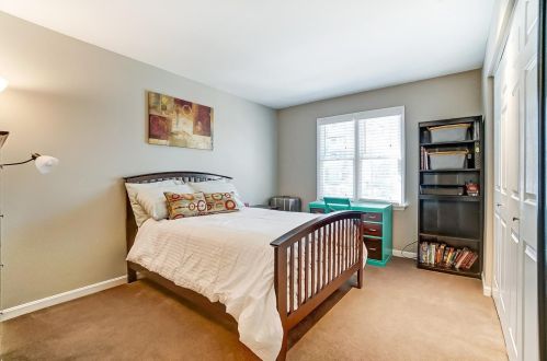 2112 Alpine Pl, Cincinnati OH  45211-3528 exterior