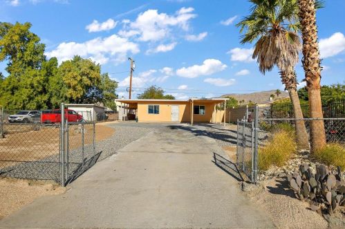 66032 3rd St, Desert Hot Springs, CA 92240-3659