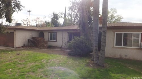 8818 56th St, Riverside, CA 92509-3913