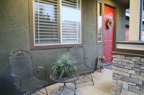 5632 Allendale Dr, Riverside, CA 92507-8482
