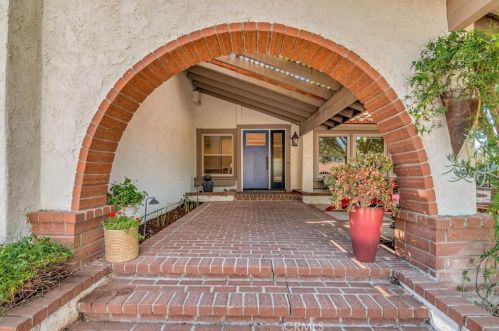 28604 Eagleton St, Calabasas, CA 91301-1750