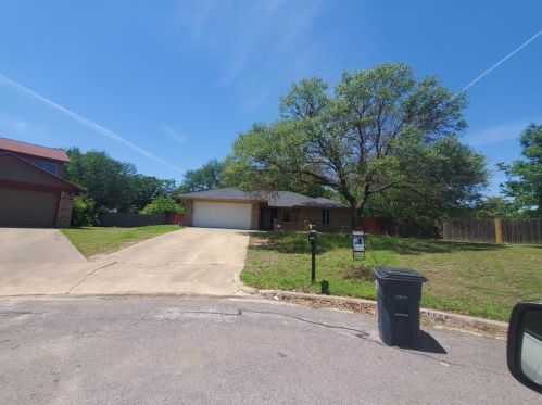 7004 Natchez Ct, Fort Worth, TX 76133-6328