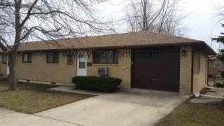 410 Hutchins St, Joliet IL  60435-4369 exterior