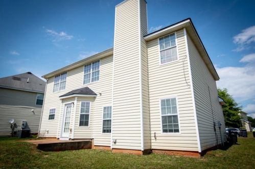 55 Dogwood Pl, Porterdale, GA 30016-1925