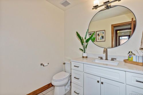 6199 Jamaica Ct, Englewood CO  80111-5714 exterior