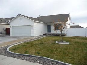 8708 Heathrow Ct, Pasco, WA 99301-6633