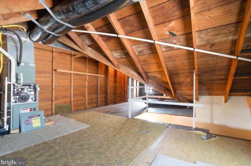 1034 Broadway, Hanover PA 17331-2505 exterior