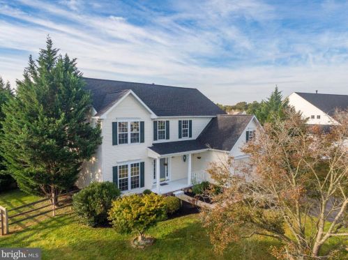 49 Pebble Beach Cir, Charles Town WV  25414-4061 exterior