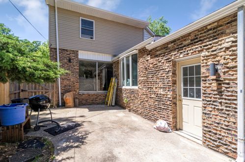 515 Warner Ave, Lemont, IL 60439-3824