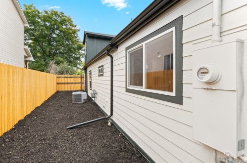 4381 Acoma St, Englewood CO  80110-5745 exterior